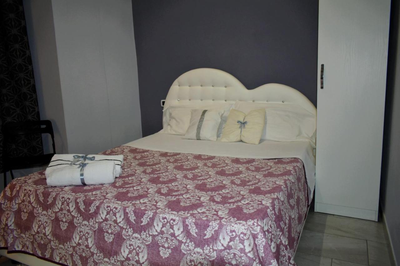 B&B Della Fortuna Napoli Bagian luar foto